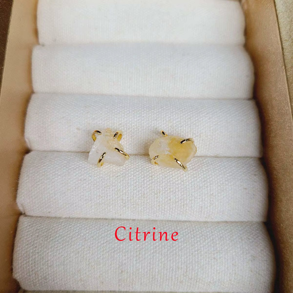 ✨ Boucles d’oreilles en Citrine Brute – Éclat Solaire ✨