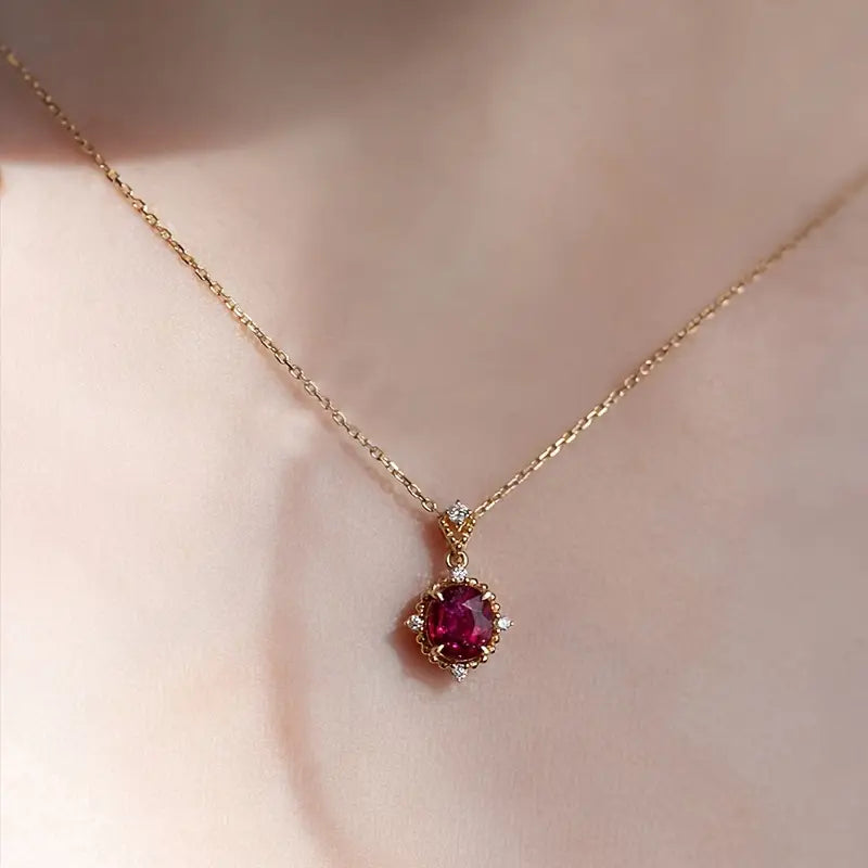 ✨ Collier Exquis en Argent Plaqué Or 24K