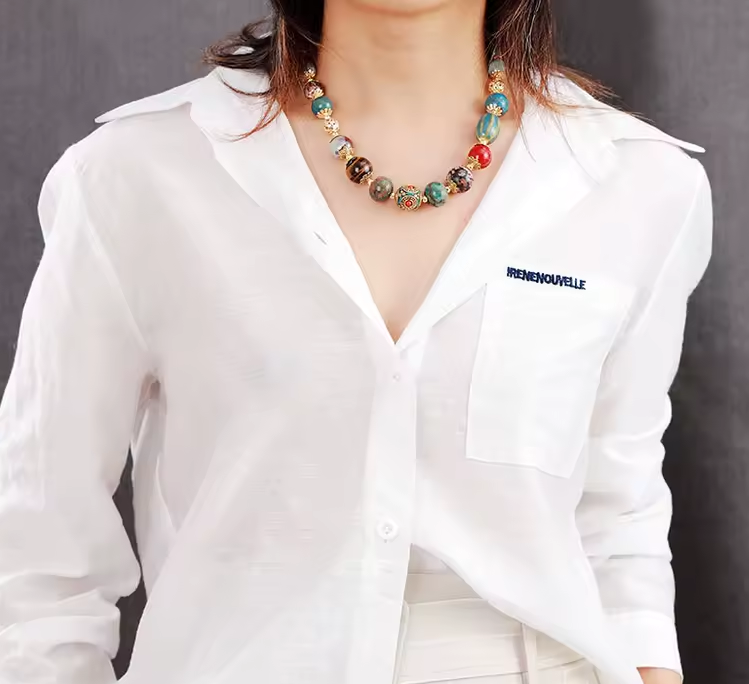 Collier de Luxe Ethnique en Pierres Naturelles – Fait Main