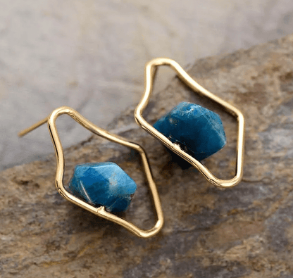 🌿 Boucles d’Oreilles Dorées “Aura Naturelle”